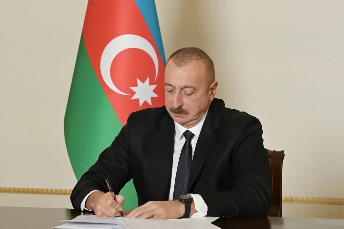 Prezident sərəncam İMZALADI