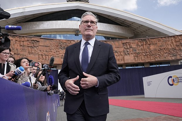 Starmer Böyük Britaniya seçkilərində iştirak etməkdən məhrum edilib