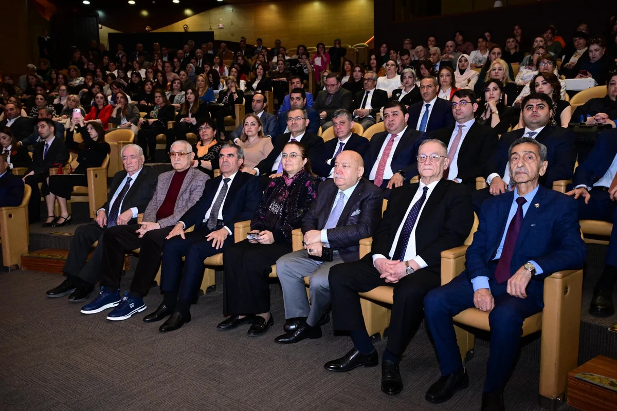 Heydər Əliyev və mədəni dəyərlər mövzusunda konfrans keçirilib 