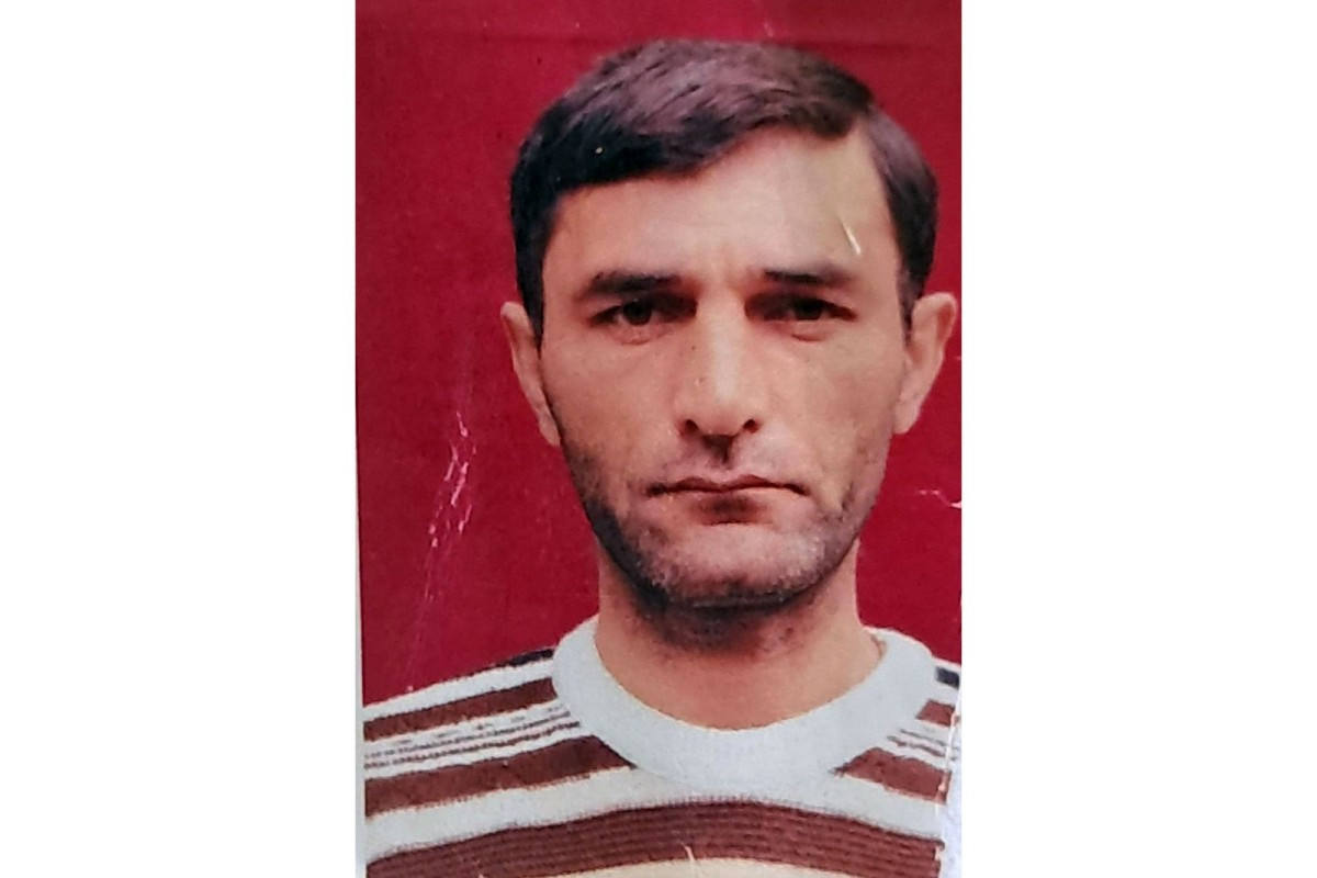 Polis bu şəxsi axtarır