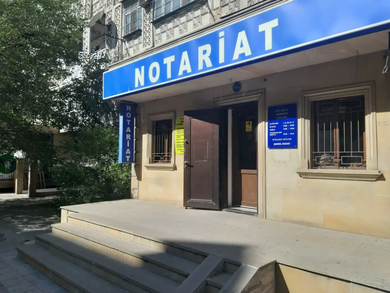 Notariuslarda SAXTAKARLIQ İDDİASI: Gəncədən ŞİKAYƏT&nbsp;