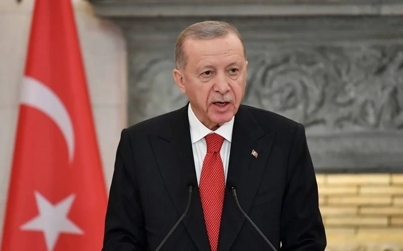 Ərdoğanı Qazaxıstanda belə qarşıladılar - VİDEO&nbsp;