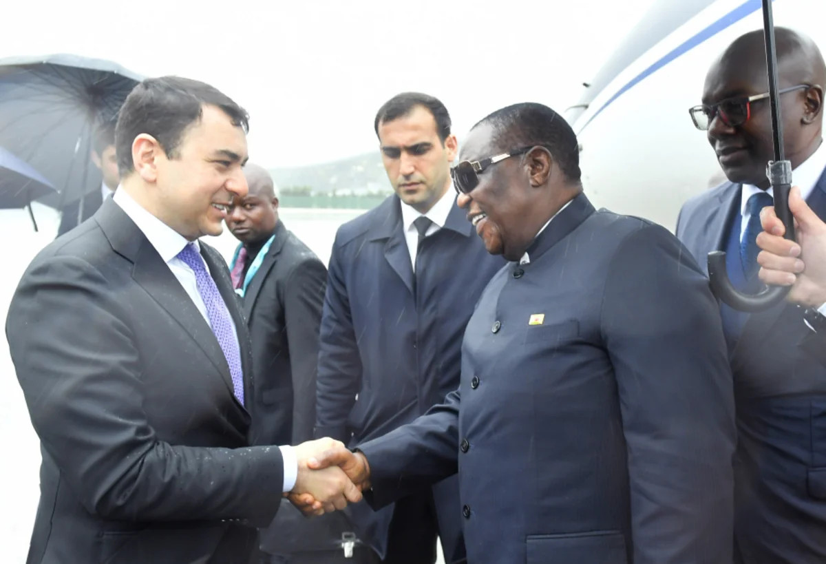 Zimbabvenin Vitse-prezidenti WUF13-də iştirak üçün Azərbaycana gəlib&nbsp;