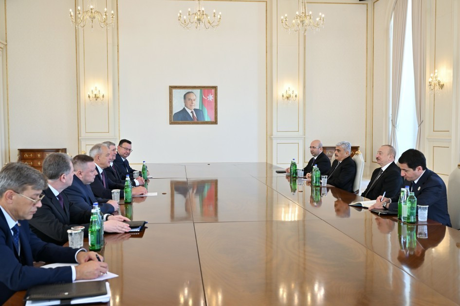 Prezident Belarus parlamenti Nümayəndələr Palatasının sədrini qəbul edib 