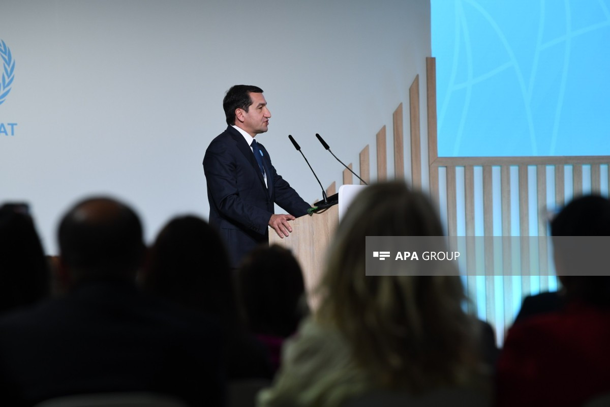 Hikmət Hacıyev: Yenidənqurma və minatəmizləmə prosesində QHT-lərlə sıx əməkdaşlıq edirik&nbsp;