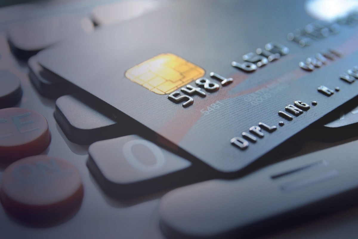 Azərbaycanda ödəniş kartlarının sayı 9% artıb
