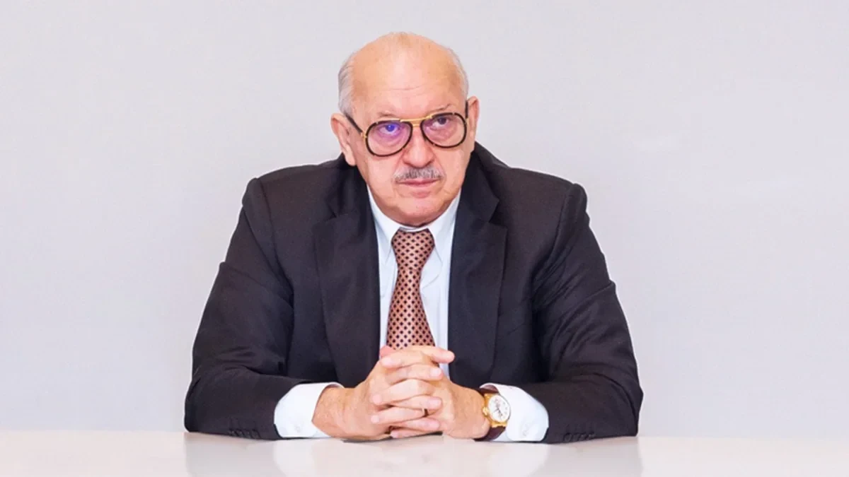 Cahangir Əsgərov \"Premium Bank\"dakı payını artırıb