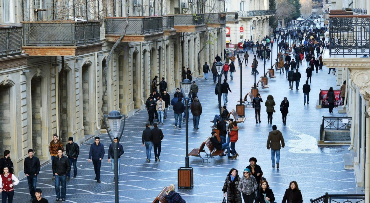 “Arvad” sözünün dəyişdirilməsi təklifi müzakirə yaratdı – Dilçi ekspert səbəbləri açıqladı  