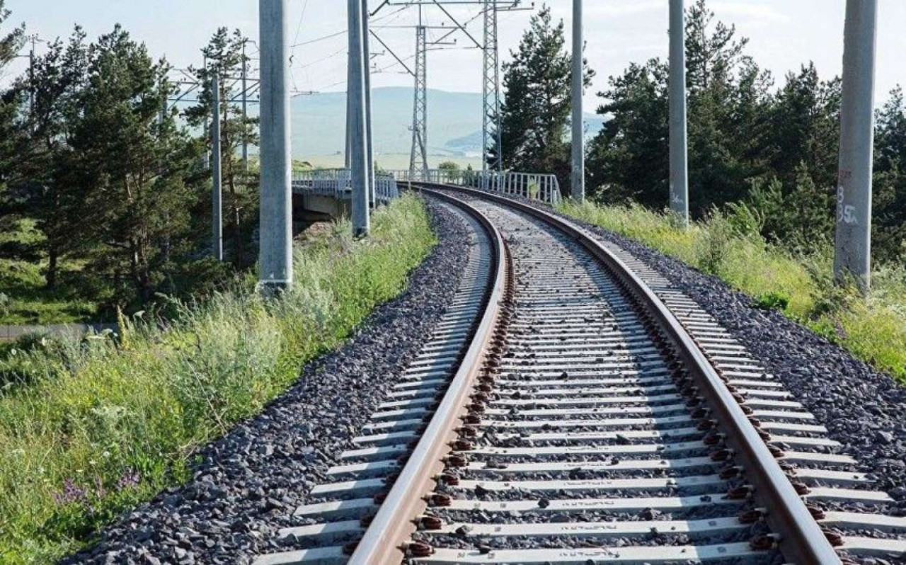 Bu tarixdən Bakıdan yeni qatarlar gedəcək