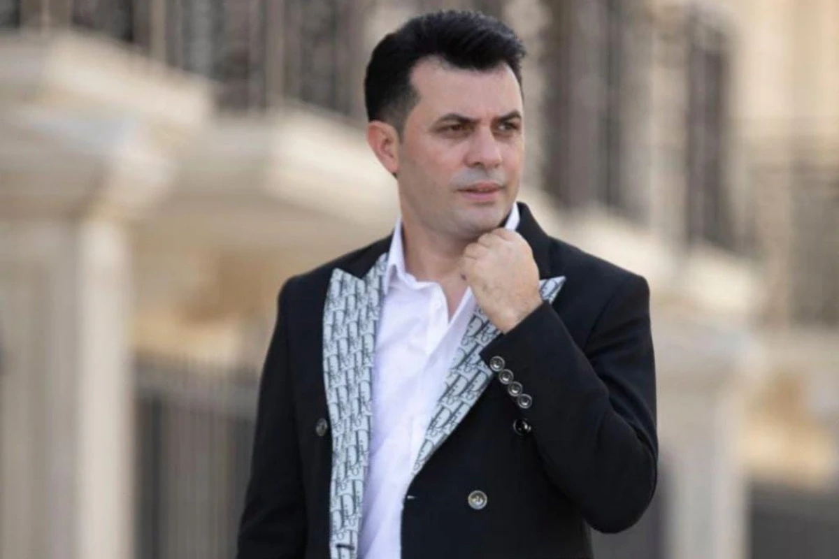 Yeni evlənən müğənni konsert verəcək