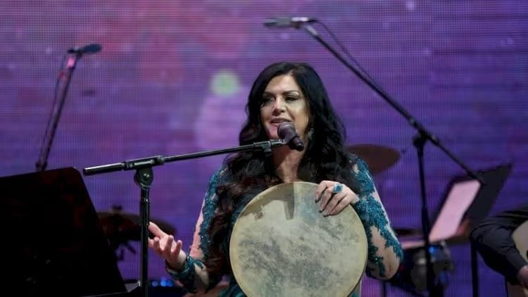 Əməkdar artist canlı yayımda ölüm xəbəri aldı 