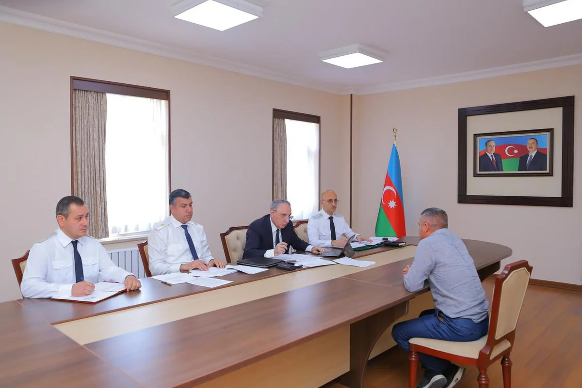 Kamran Əliyev Naxçıvanda vətəndaşları qəbul edib 