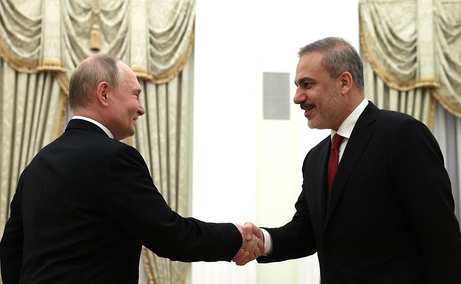 Fidan Putinlə görüşəcək – Uşakov tarix açıqladı 