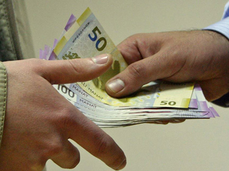 Faizlə borc məsələsi böyüyür: hüquqşünaslar DANIŞDI