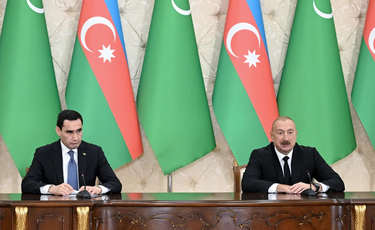 İlham Əliyev: Türkmənistanın inkişafı sevindiricidir