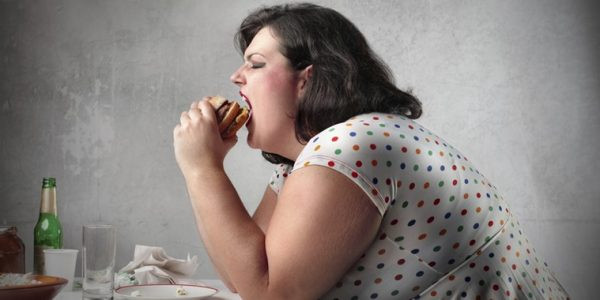 Endokrinoloq:&nbsp;\"Piylənmənin səbəbi hər zaman çox yemək deyil\"