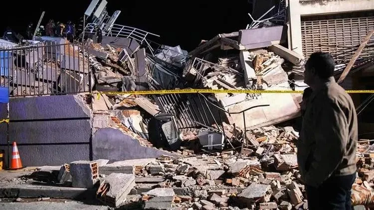 Dünya silkələnir: 24 saatda dörd böyük zəlzələ 