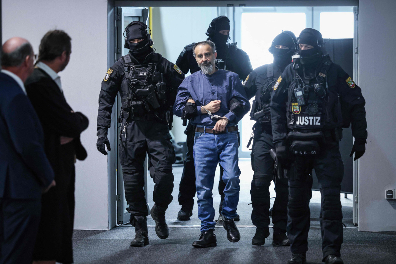 Maqdeburq Milad bazarına hücum edən şəxs ömürlük həbs cəzası aldı