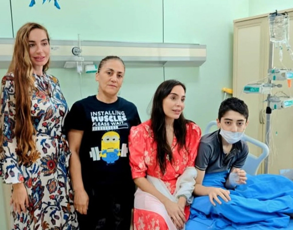 Leyla və Arzu Əliyevalar Milli Onkologiya Mərkəzində olublar
