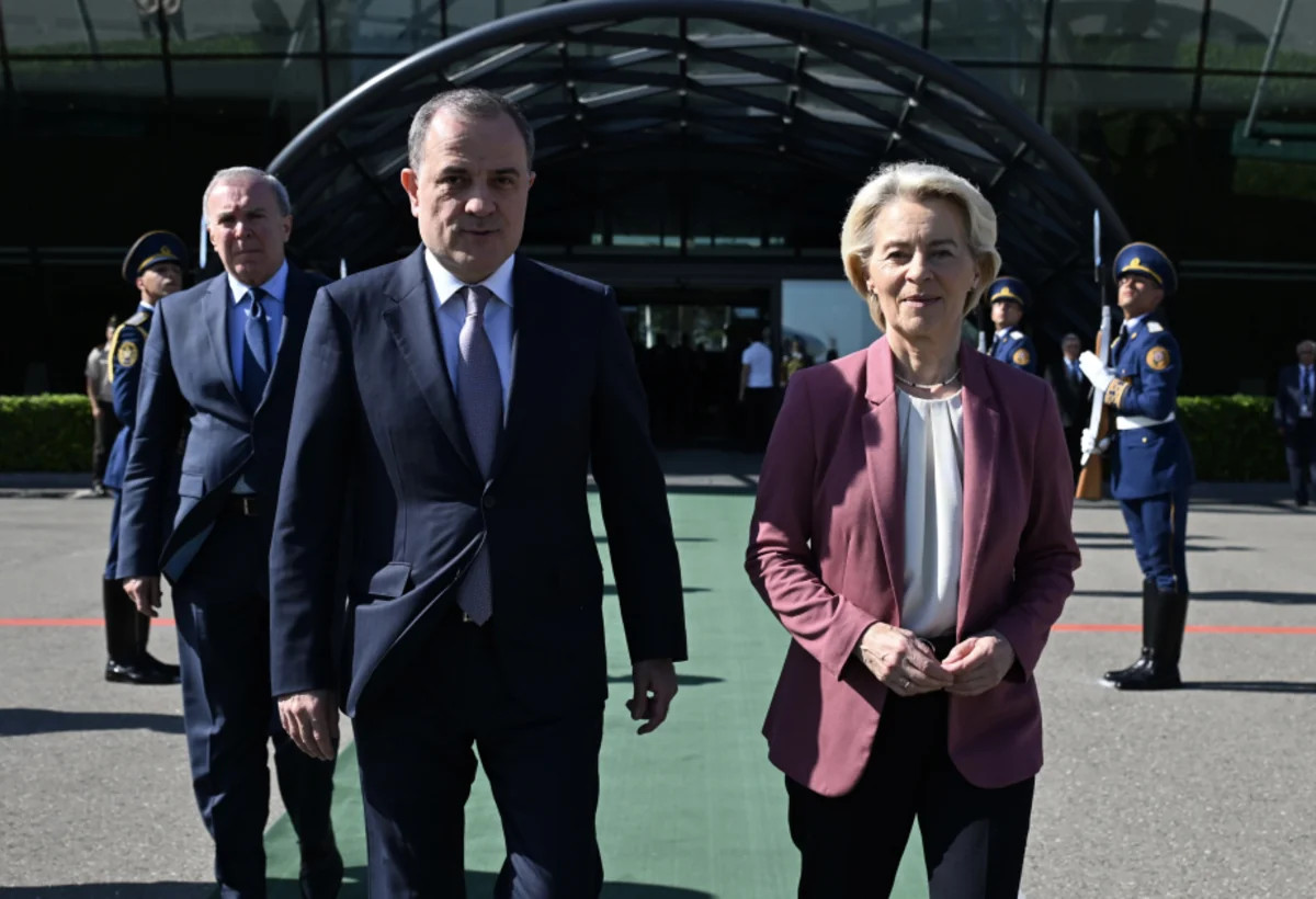 Ursula Fon der Lyayenin Azərbaycana səfəri başa çatıb&nbsp;