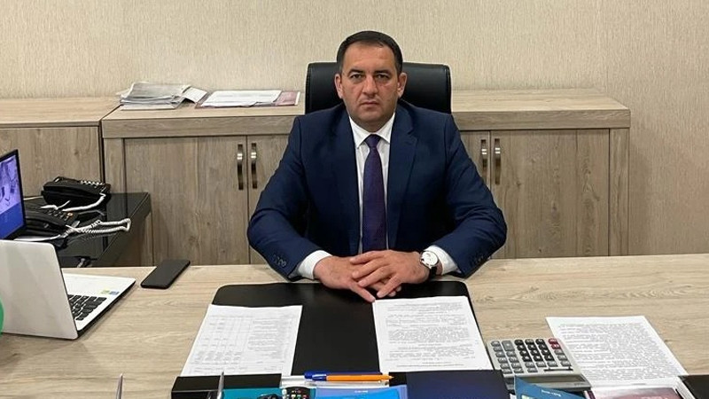 SON DƏQİQƏ! Sədr bıçaqlandı