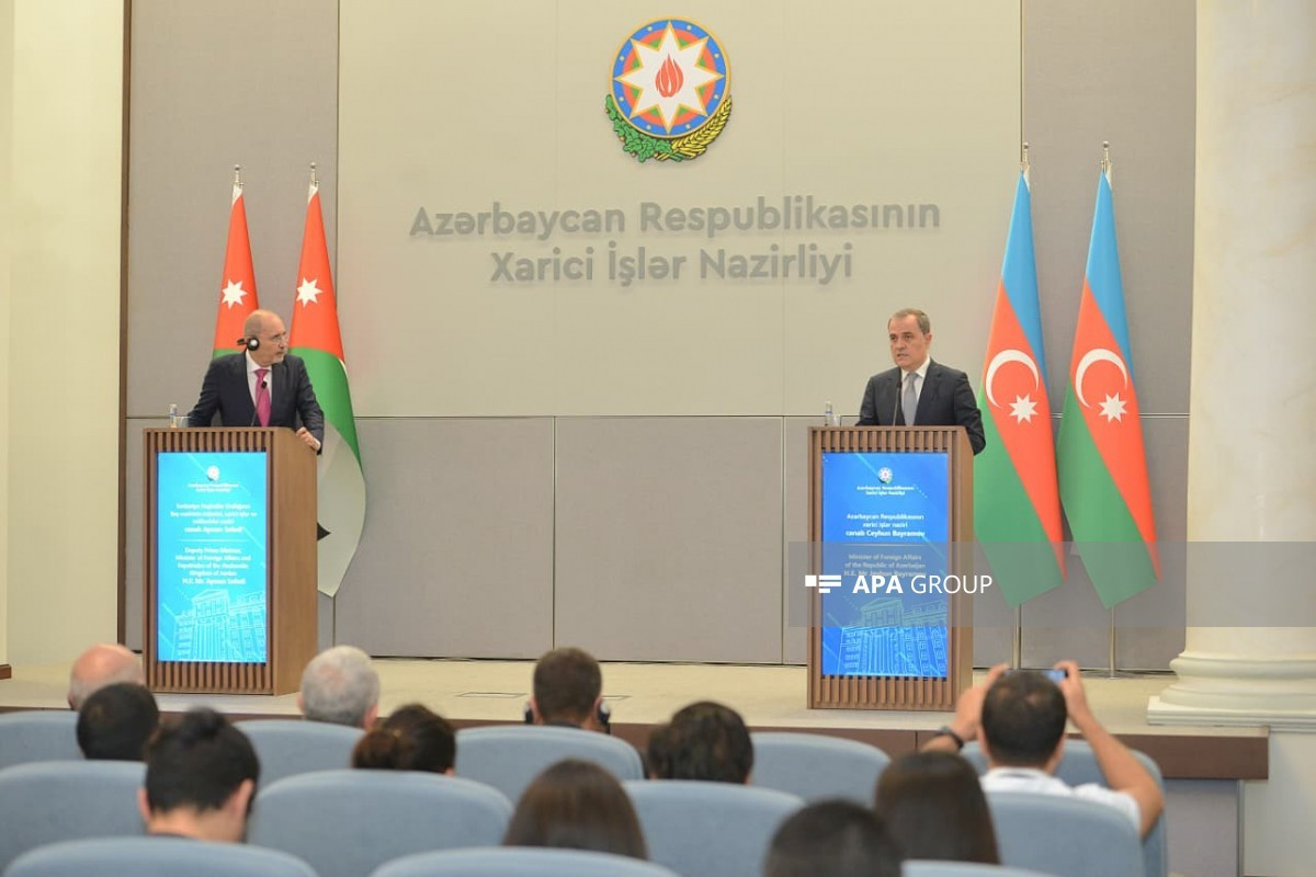 Azərbaycan və İordaniya siyasi məsləhətləşmələr aparıb
