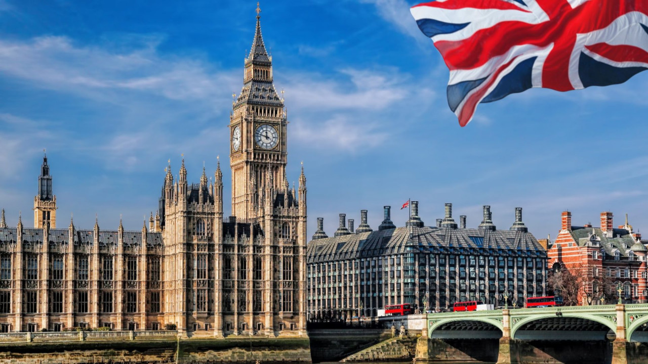 Britaniyada 500 min funtluq ianə qalmaqalı böyüyür