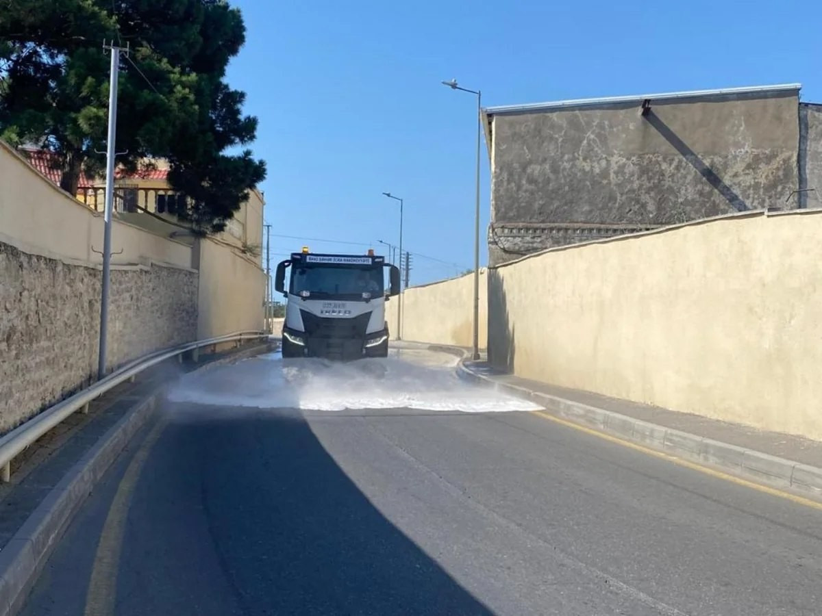 Bakıda küçələr YUYULDU 