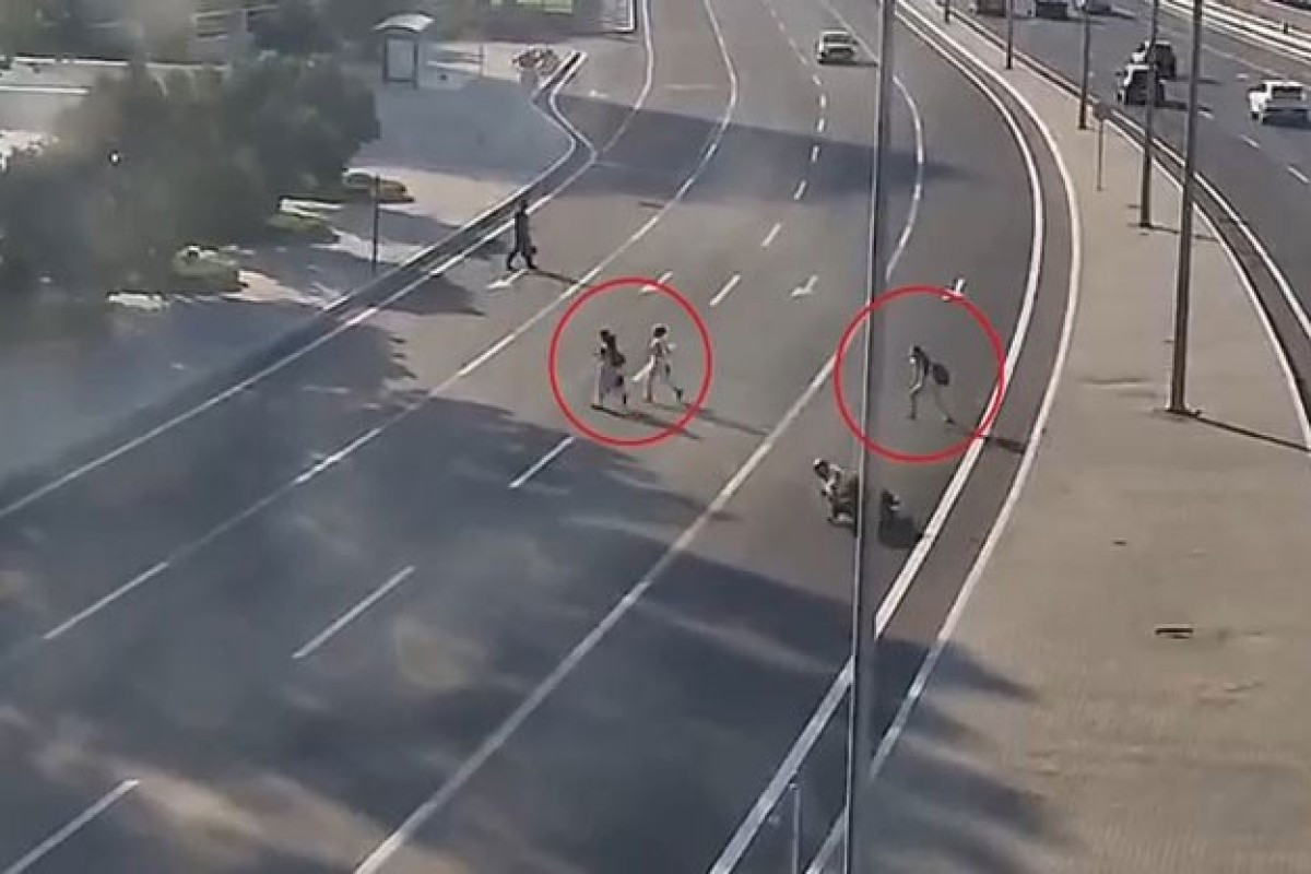 Bakıda piyadalara görə motosikletçi qəzaya düşdü