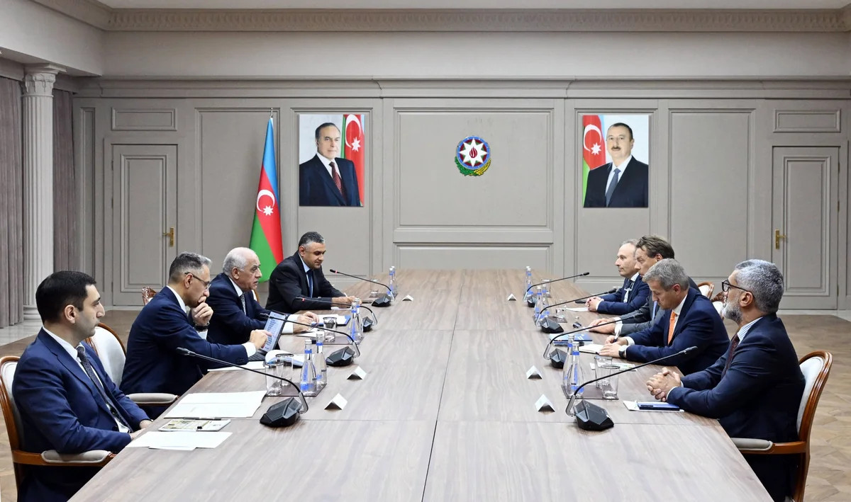 Əli Əsədov \"Damen Shipyards Group\" şirkətinin baş icraçı direktoru ilə görüşüb&nbsp;
