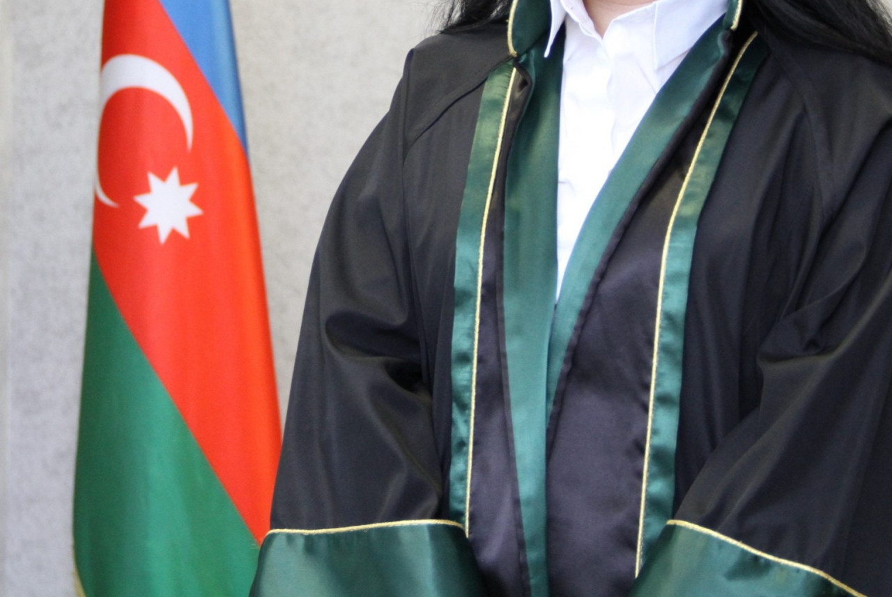 Azərbaycanda qadın vəkillərin sayı AÇIQLANDI