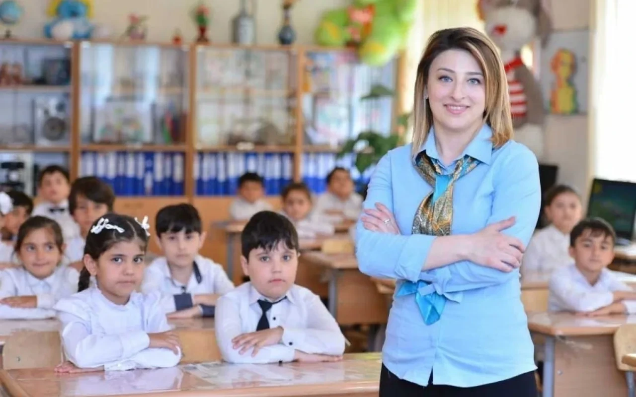 Müəllim və şagirdlər üçün geyim tələblərinə dair vahid yanaşma tətbiq olunacaq 