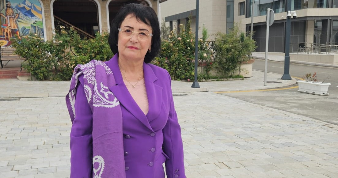 YAZIQ O ŞƏXSDİR Kİ,  ADI VƏTƏN XAİNİ, XƏYANƏTKARIDIR! -Aida Eyvazlı yazır