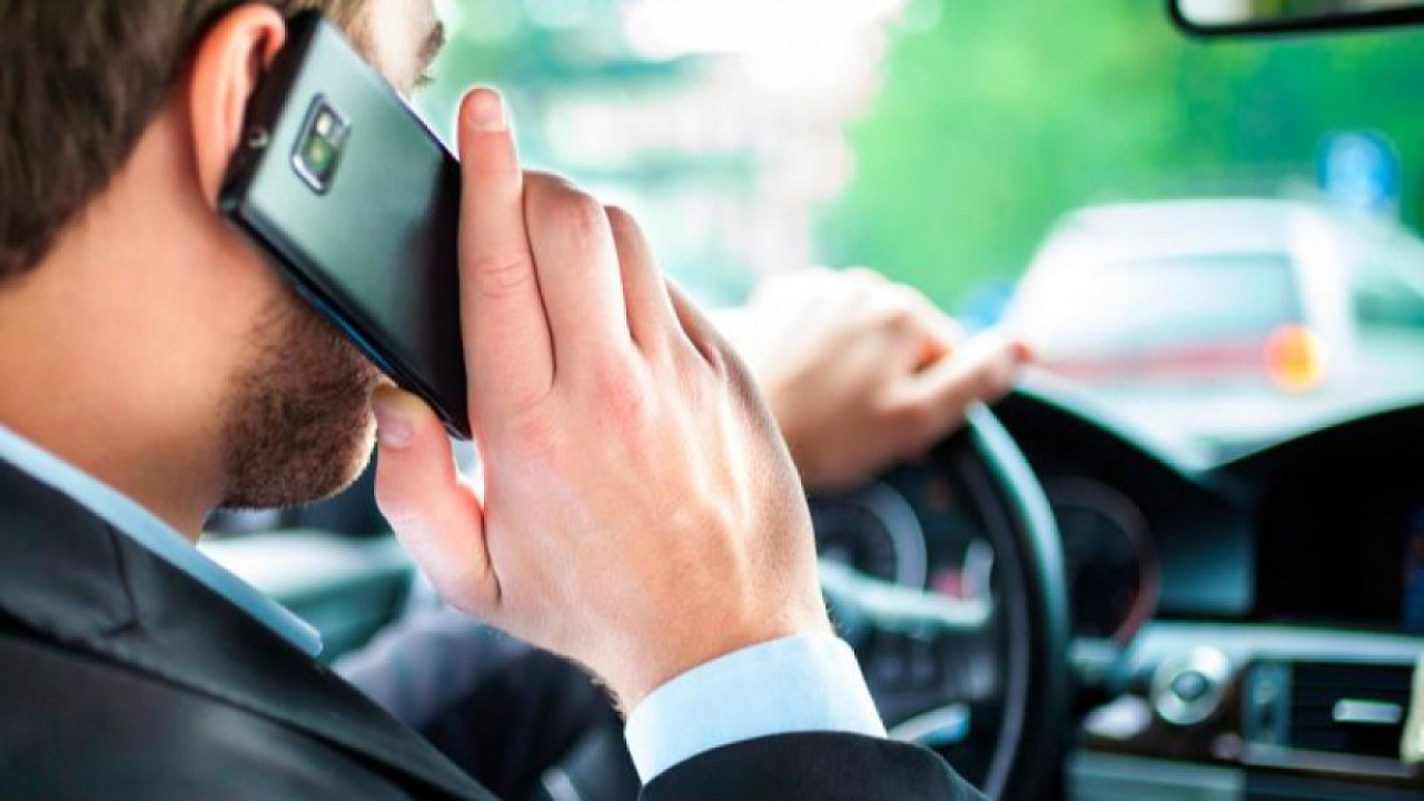 Telefonu uzun müddət qulaqda saxlamaq beyinə zərər verirmi? – Mütəxəssislər nə deyir?&nbsp;&nbsp;