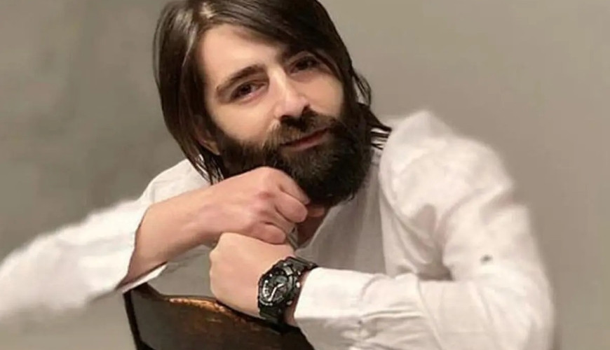 Elşad Xosenin vəziyyəti ağırdır 