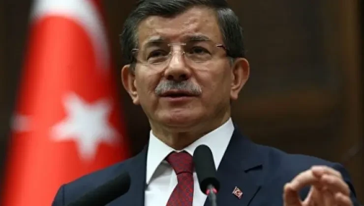 Əhməd Davudoğlu siyasətdən getdi&nbsp;