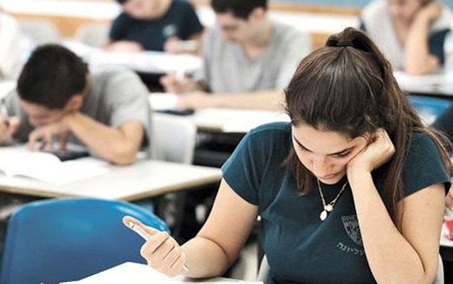 Kolleclərə ixtisas seçimi başladı