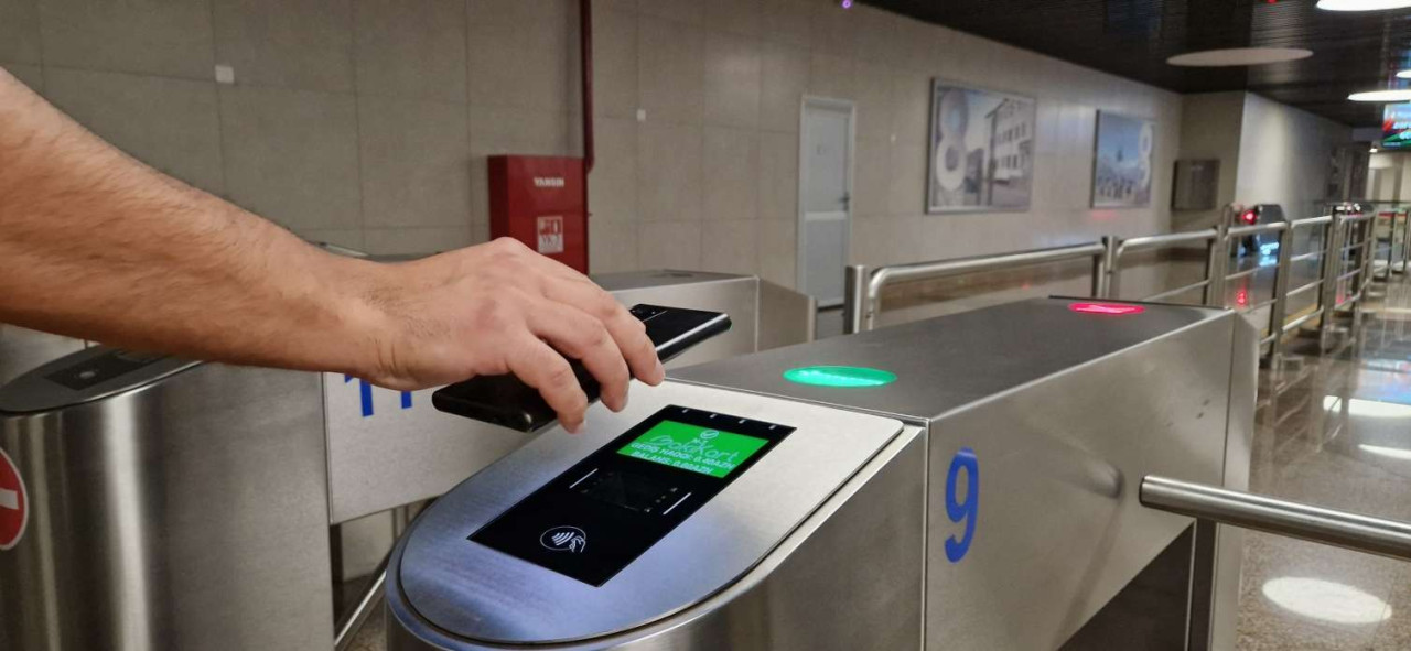 Sərnişinin əlavə 1 manat 20 qəpik xərcini metropoliten ödəyəcək? - VİDEO
