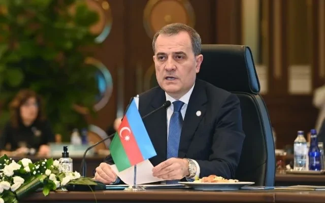 Ceyhun Bayramov Ukraynaya getdi 