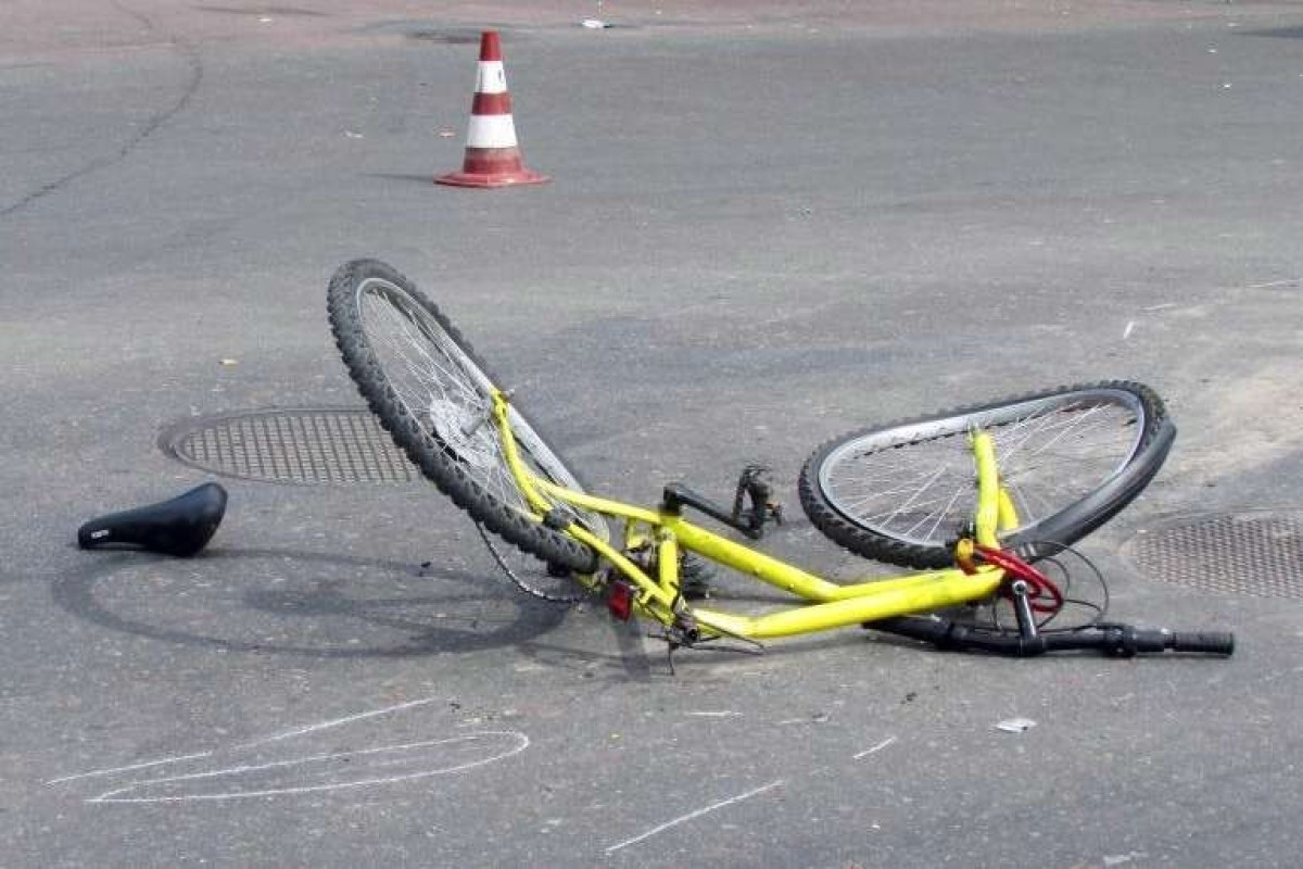  Velosiped sürən beş yaşlı uşaq traktorun altında qalaraq öldü