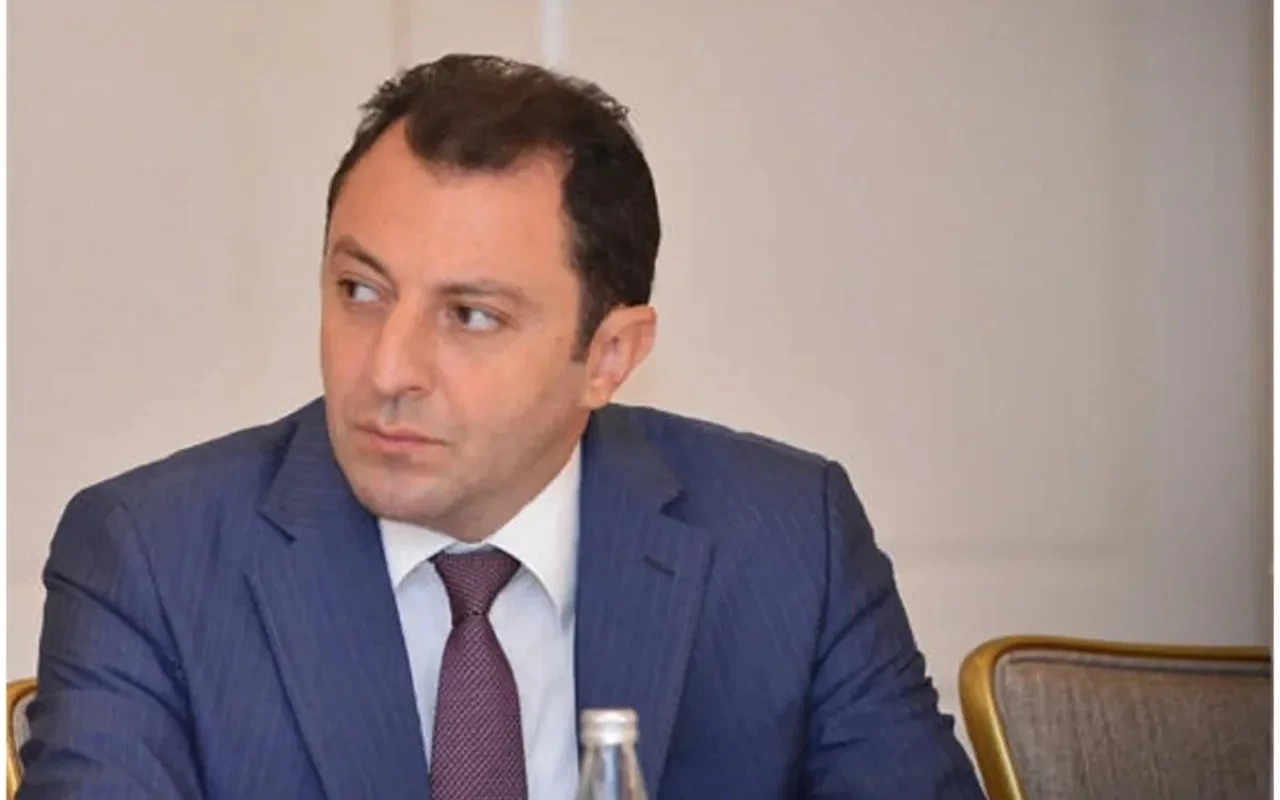 Nazir müavininə ağır itki&nbsp;