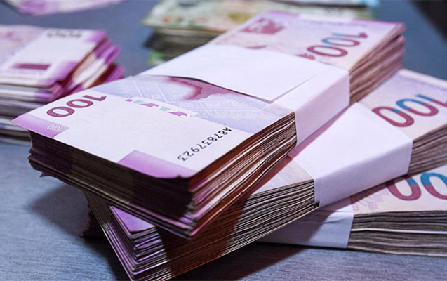 Pensiyalara 4 milyard manatdan çox vəsait yönəldildi 