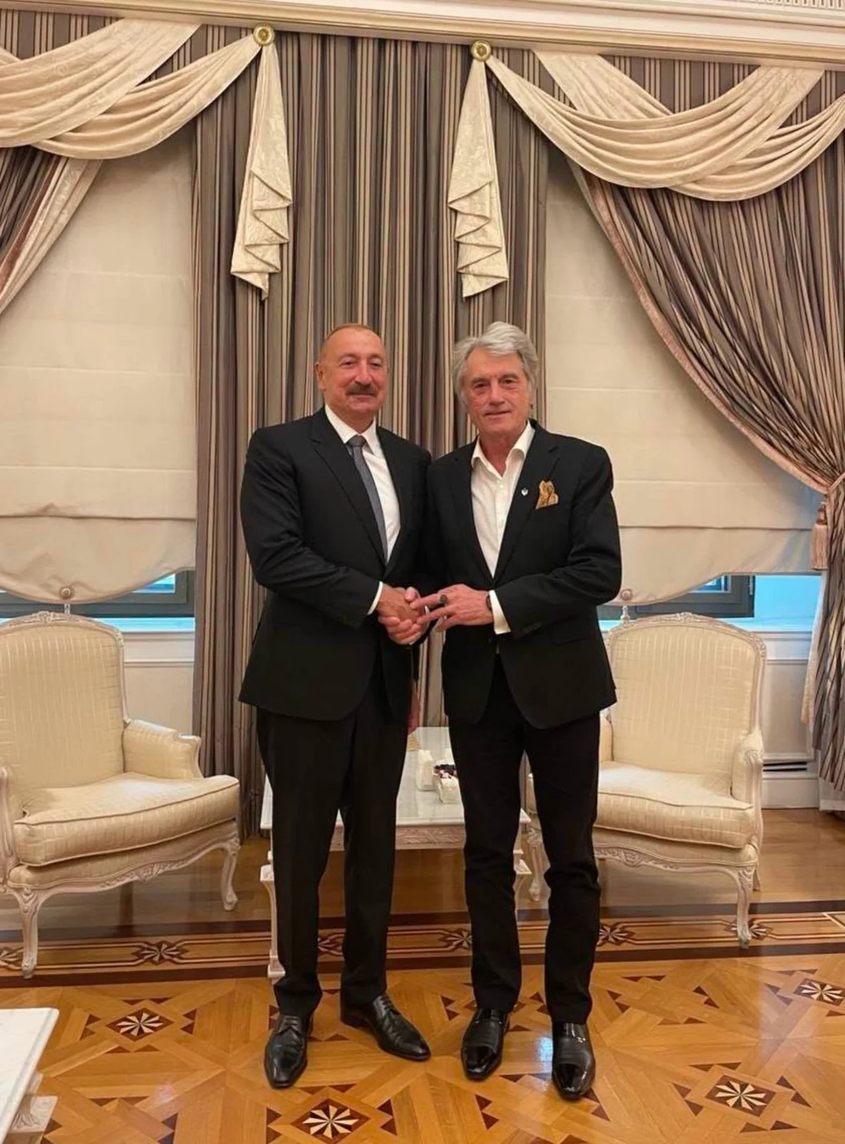 Viktor Yuşşenko Ukraynaya dəstəyə görə İlham Əliyevə təşəkkür edib&nbsp;