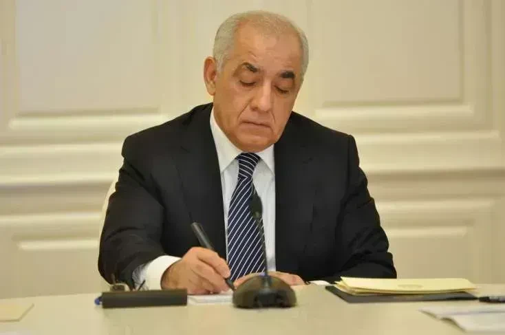 Baş nazirdən maaşlarla bağlı QƏRAR&nbsp;