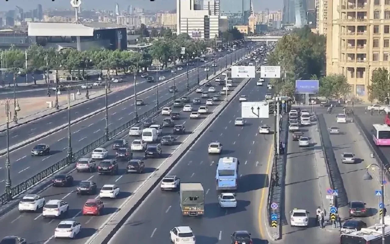 Bakıda tıxac olan yolların SİYAHISI&nbsp;