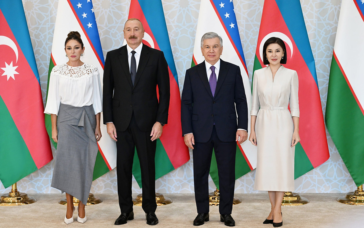 Prezidentlər və birinci xanımlar “Kuksaroy”da birgə foto çəkdirdilər - Video