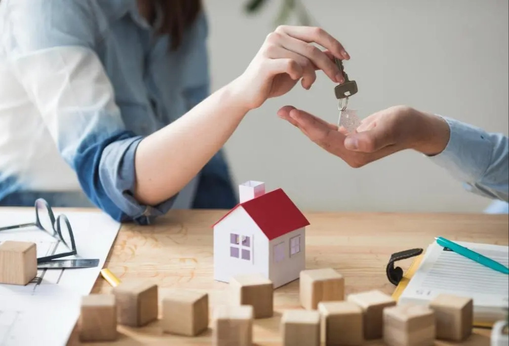 Vərəsəliklə alınan ½ pay satıla bilərmi? – Vəkildən açıqlama  