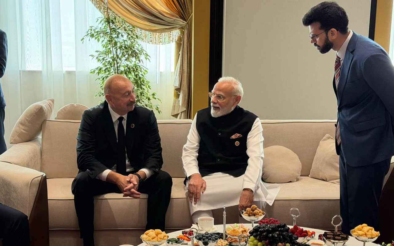 Prezident Hindistanın Baş naziri ilə söhbət etdi - Fotolar&nbsp;
