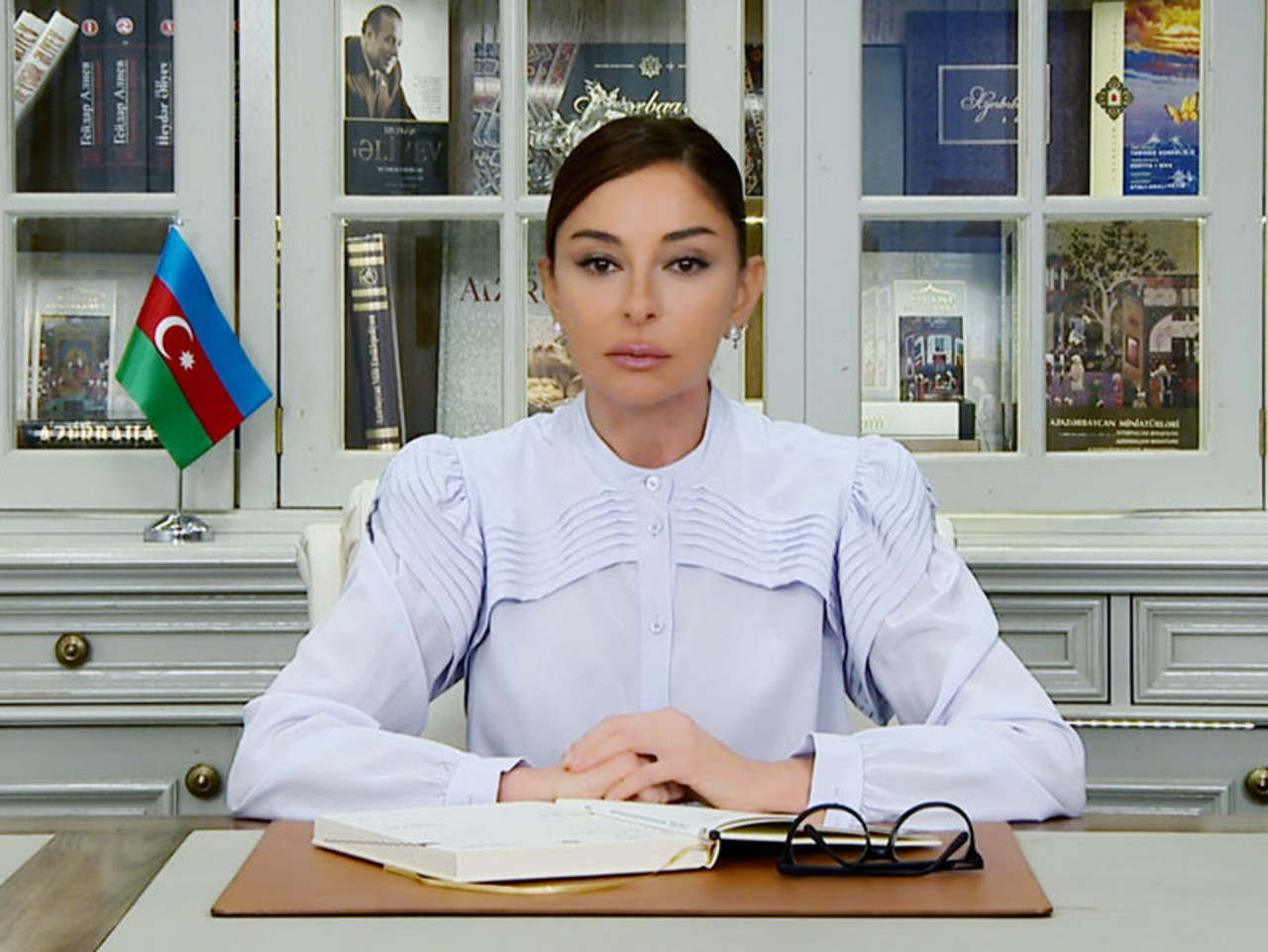 Həkimlərin maaş artımı Mehriban Əliyevanın təşəbbüsüdür 