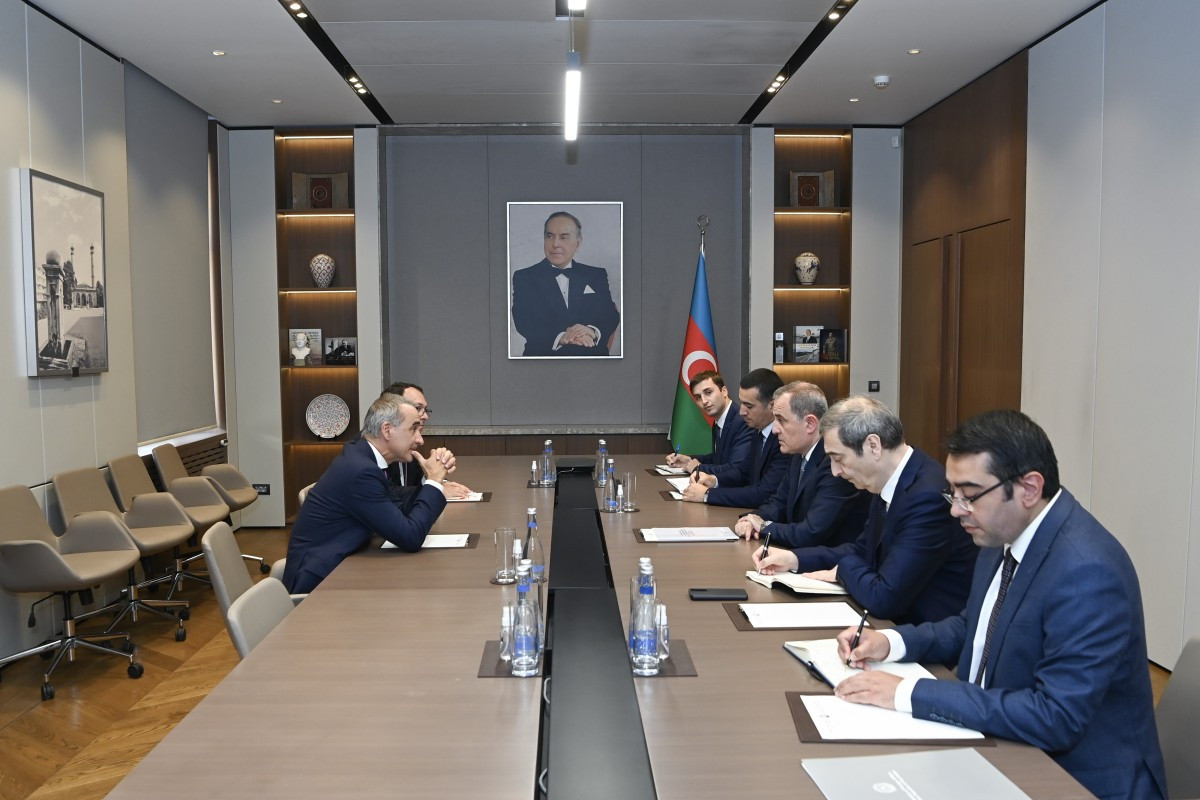Ceyhun Bayramov ATƏT PA prezidenti ilə Azərbaycan-Ermənistan sülh gündəliyini müzakirə edib&nbsp;